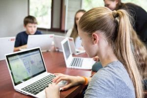 Lire la suite à propos de l’article L’école se prépare à enseigner le code informatique – LeMonde.fr